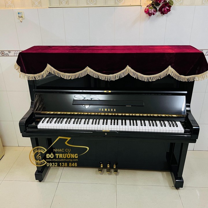 Khăn phủ đàn Piano nhung đỏ vải dày tua rua lớn