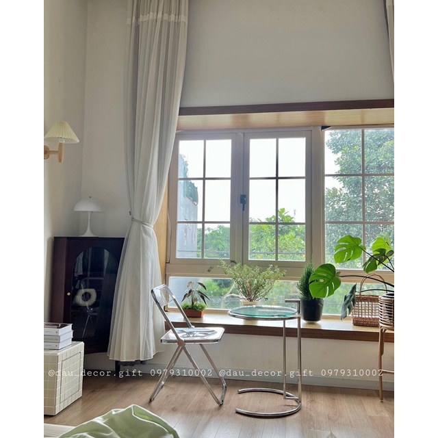 LITTLE TABLE - Bàn inox phối kính tối giản