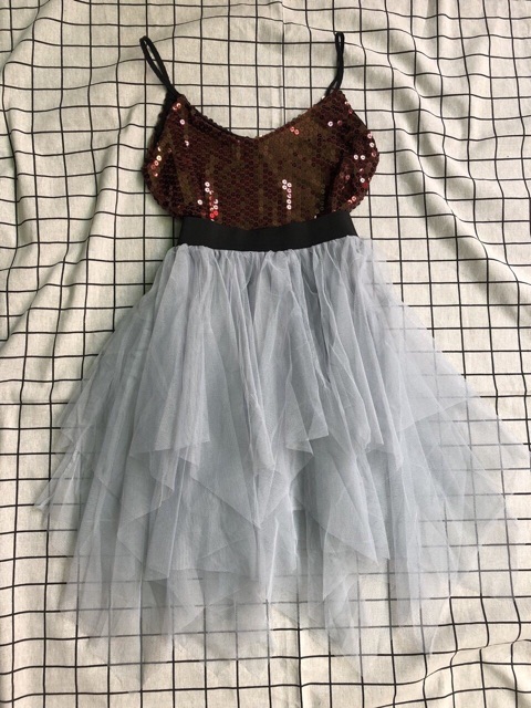 CHÂN VÁY LƯỚI NHỌN | BigBuy360 - bigbuy360.vn