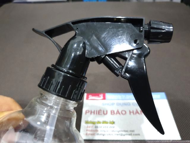 Bình Xịt Nước Cắt Tóc Nam Nữ Dung Tích 200ml.