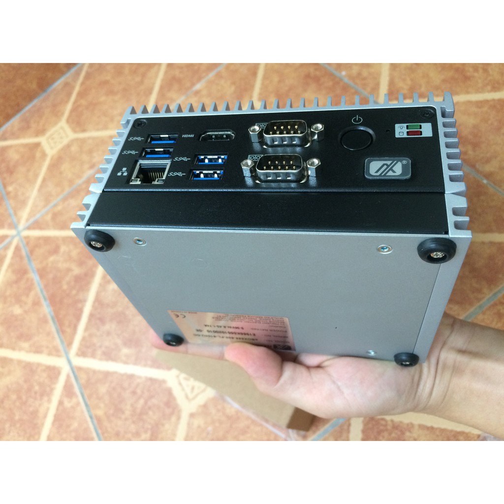 Máy tính công nghiệp eBox565-500-FL-6100U | BigBuy360 - bigbuy360.vn