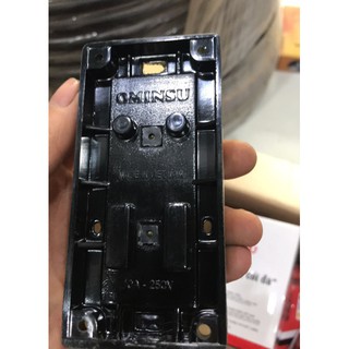 Ố cắm 3 cửa OMINSU K28