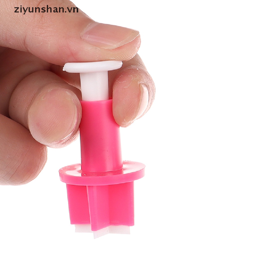 Bộ 5 Khuôn Cắt Bánh Quy Hình Nút / Ngôi Sao / Trái Tim / Hoa Mận Xinh Xắn