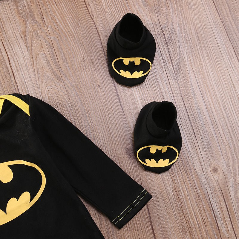 Bộ bodysuit tay ngắn kèm giày và nón dùng cosplay Batman đáng yêu cho bé trai