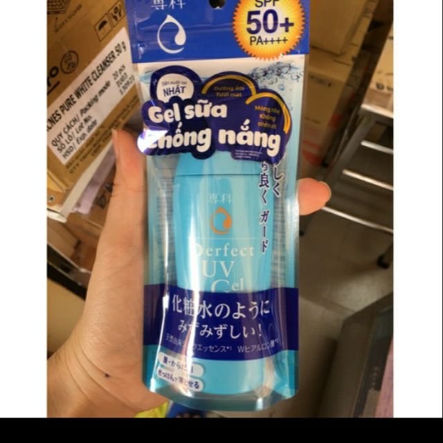(198000đ giảm còn...đ)hsd mới Gel Chống Nắng Gel Sữa Chiết Xuất Tơ Tằm Senka Perfect UV Gel 80gr