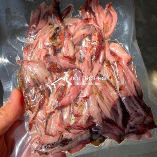Thịt lợn khô xé nhỏ | Đặc Sản Thịt Lợn gác bếp Nội Trợ Phố | thơm ngon chuẩn vị 5⭐(100g) | Tặng CHẲM CHÉO ĐỈNH | BigBuy360 - bigbuy360.vn