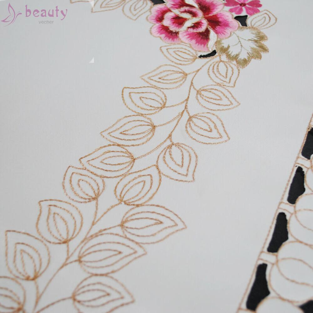 Khăn Trải Bàn Trang Trí Thêu Hoa Phong Cách Vintage