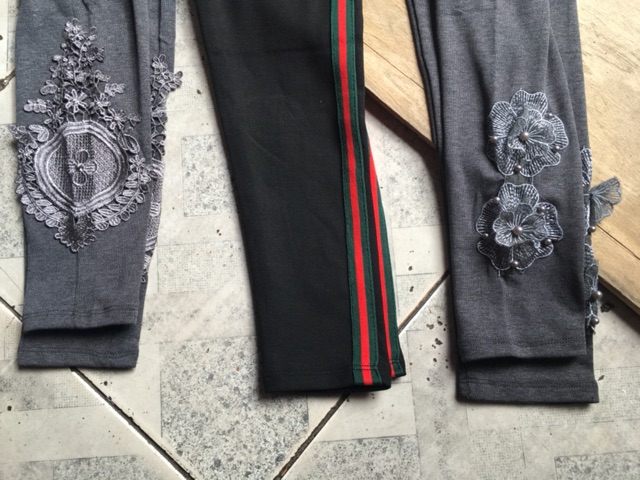 Quần lenggin hoa reng