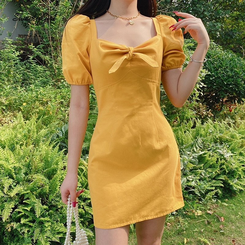 Đầm Tay Ngắn Cổ Vuông Màu Sắc Ngọt Ngào Thời Trang Công Sở Cho Nữ