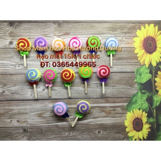 Kẹo mút nhồi bông khâu tay