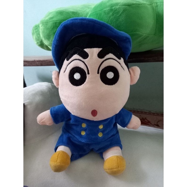 Đồ chơi búp bê cậu bé shin trong phim cậu bé bút chì