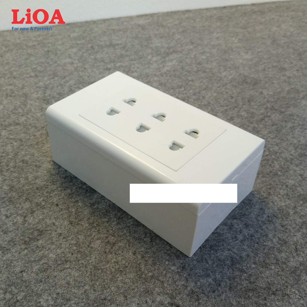 Combo ổ cắm điện ba 2 chấu LiOA 16A 3520W - Lắp nổi