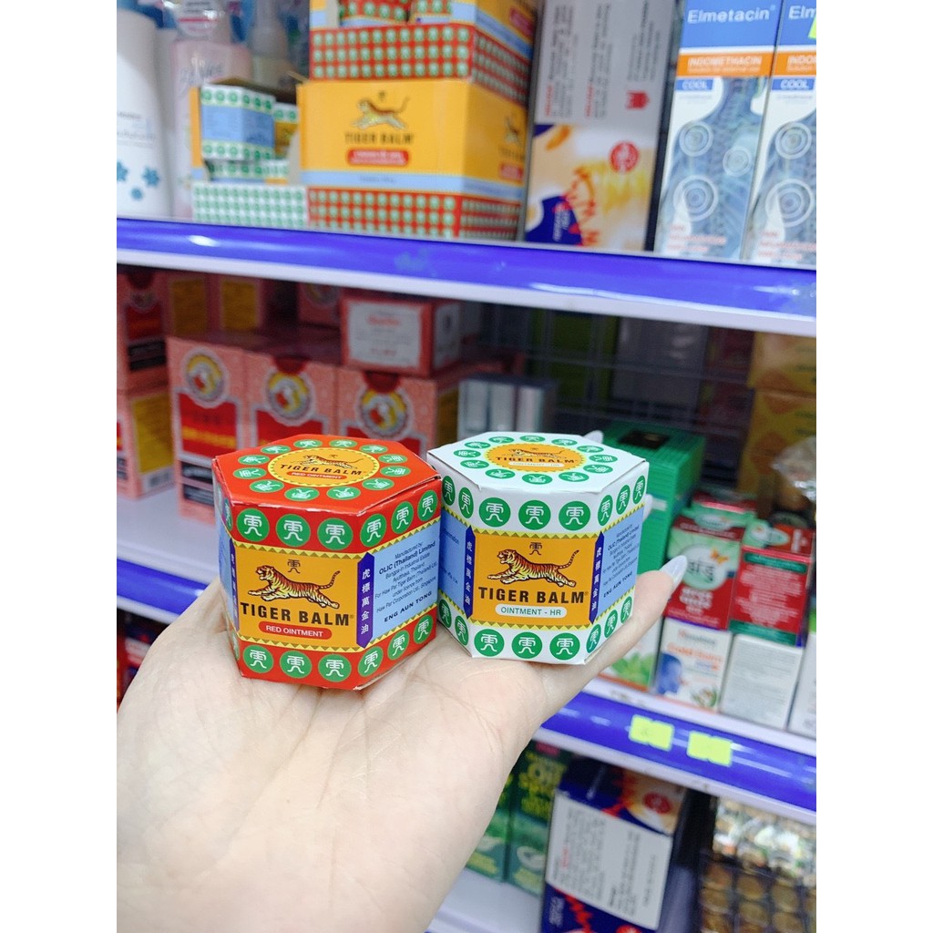 dầu cù là con hổ Tiger Balm