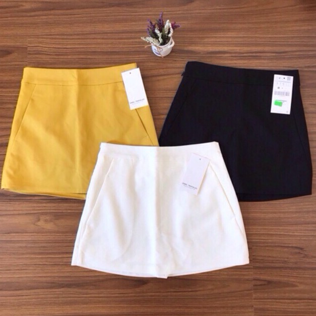 Chân váy chữ A chất vải tuyết mưa có quần trong