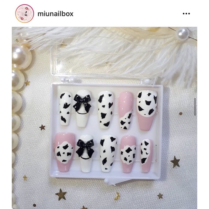 Nailbox Móng giả thiết kế bò sữa Hồng