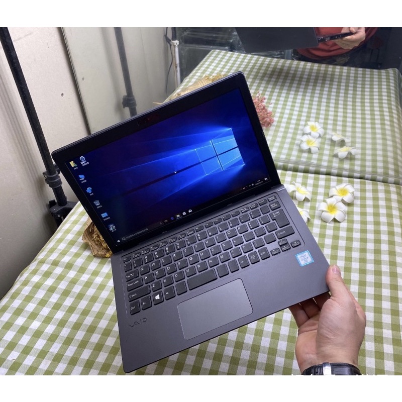 Laptop Sony Vaio VJS111 Core i5-6200U, 4gb ram, 256gb SSD, 11inch Full HD ips