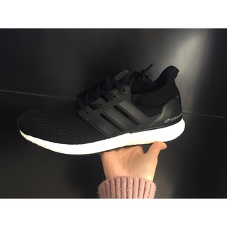 giày thể thao Ultran boost