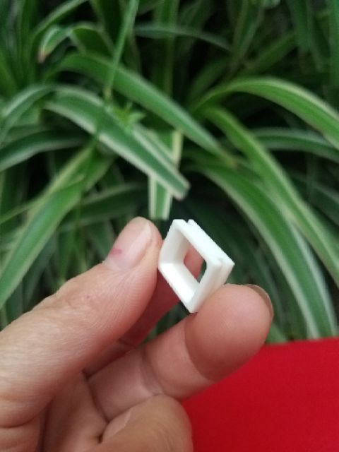 Bộ 3 cửa sổ vuông vát góc xương dành cho lồng chim vành khuyên