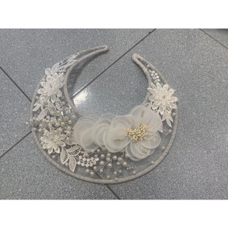 Mấn đội đầu cô dâu