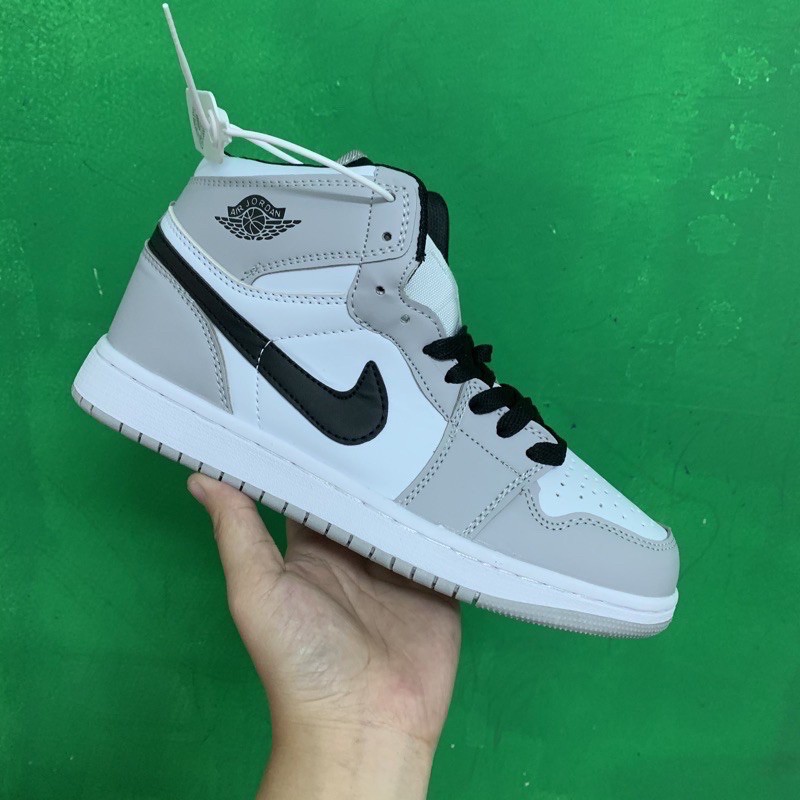 [Mã FAGREEN245 giảm 10% tối đa 30k đơn từ 99k] Giầy thể thao JD 1 xám cao cổ hàng đẹp fullbox | BigBuy360 - bigbuy360.vn