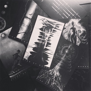 Bài The Black Tarot