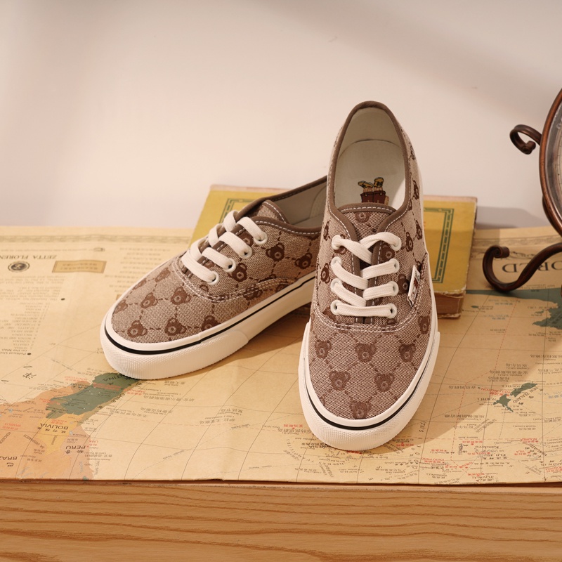 Giày sneaker TTWN Bear chính hãng, chất liệu canvas