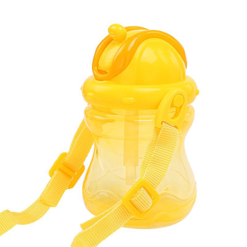 Bình nước tập luyện cho bé