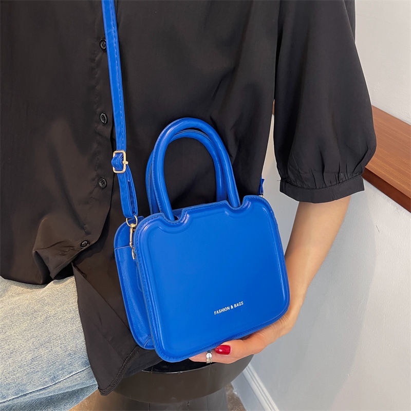 Túi xách messenger hình vuông nhỏ cầm tay phong cách thời trang xuân hè 2022 mới sang trọng cho nữ