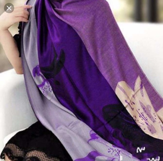Khăn Choàng hoa ly chất liệu siêu đẹp