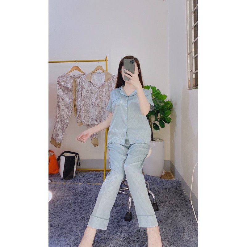 BỘ LỤA GẤM TAY NGẮN QUẦN DÀI | BigBuy360 - bigbuy360.vn