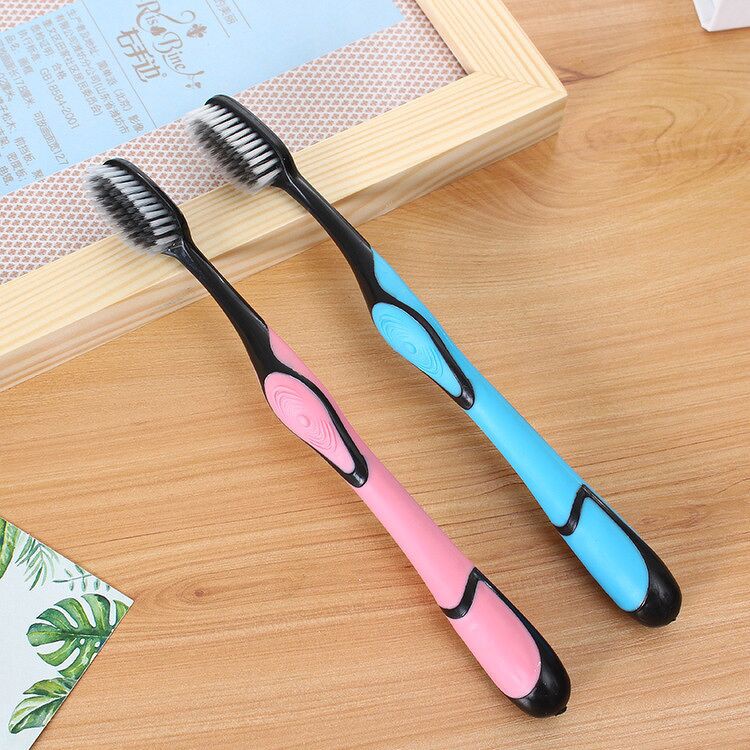 Hộp 30 Cái Bàn Chải Than Tre Bossi Hàn Quốc