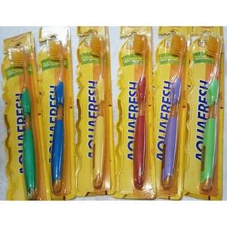 Bàn Chải Đánh Răng Lông Tơ Aquafresh Direct