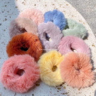 Scrunchies cột tóc medium nhung lông | scrunchies.intown