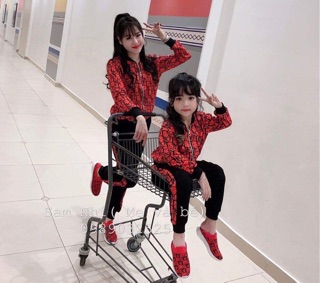 Bộ thể thao mẹ và bé