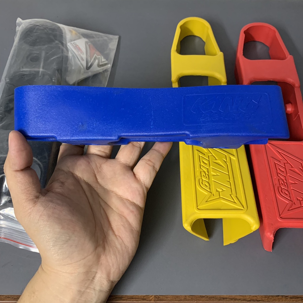 Cao su gấp đỡ sên KINGDRAG (Đỡ sên xe máy) cho xe Exciter, Winner - giảm tiếng ồn từ sên (màu ngẫu nhiên)