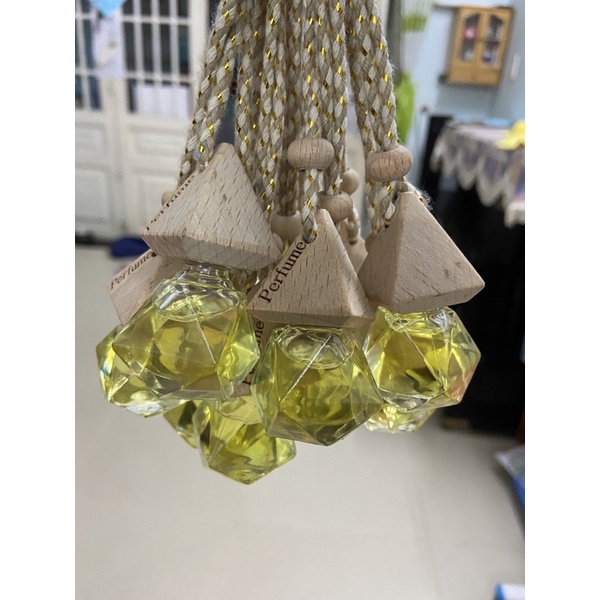 Tinh dầu treo xe ô tô,treo phòng, treo tủ quần áo 100% nguyên chất khử mùi xe hơi, chống say xe lọ 8ml