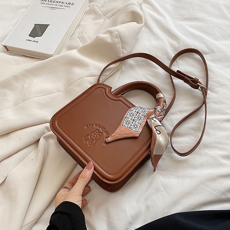 Túi Xách Đeo Vai Thiết Kế Đơn Giản Hợp Thời Trang