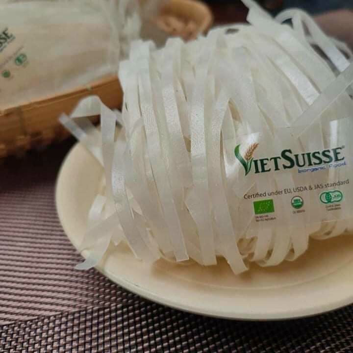 Phở Gạo Ăn Liền Hữu Cơ Vietsuisse 60g (15 gói/túi)