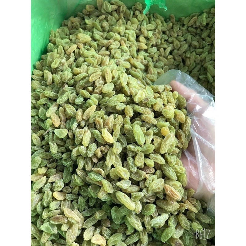 1 Kg nho khô xanh ninh thuận hàng loại 1 chua ngọt ( Snack Shop 96 )