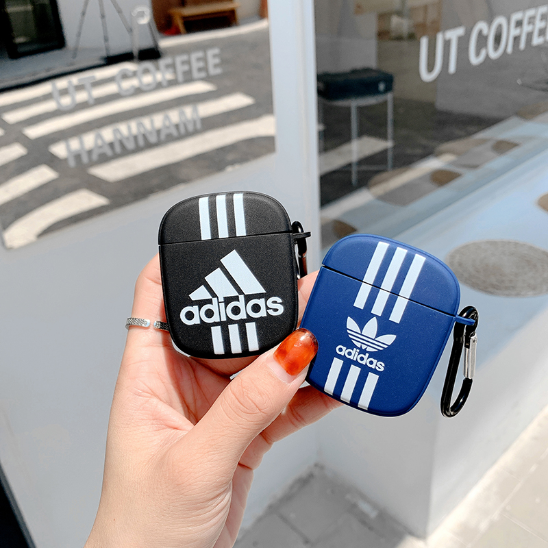 Vỏ Bảo Vệ Hộp Sạc Tai Nghe airpods 1 2 pro apple Không Dây Chất Liệu Silicon tpu Chống Sốc Hình Tròn In Logo adidas