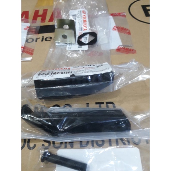 Bộ cao su lõi sắt gác chân sau Yamaha