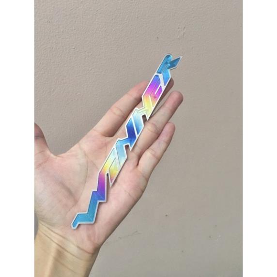 Tem titan chữ nổi Winner không lo bị phai màu có sẵn keo 3M loại tốt chống bong tróc, làm nổi bật hơn 2 bên lườn xe QU17