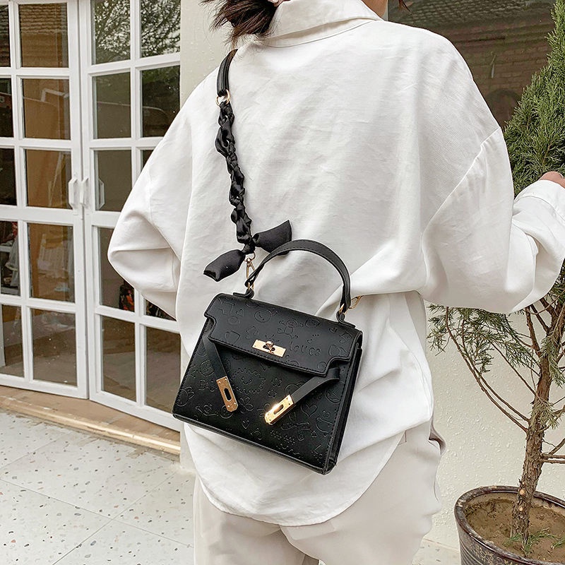 Túi Đeo Chéo Nhỏ Xinh Thời Trang Cho Nữ 2022