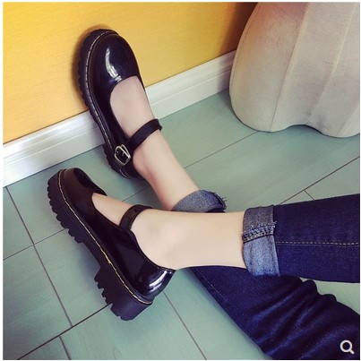 Giày Lolita