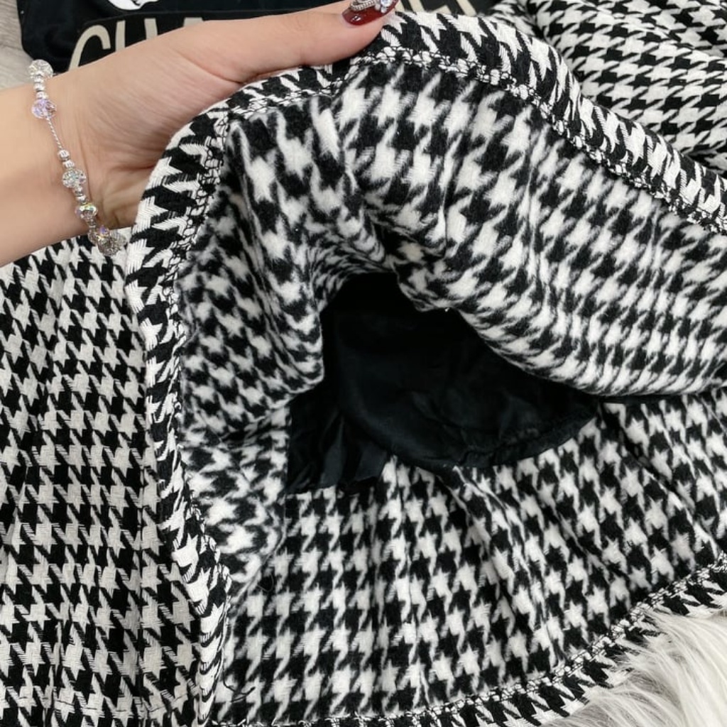 set chân váy xếp ly 2 lớp vải dạ, áo khoác dạ, áo thun 3 món siêu sinh. | BigBuy360 - bigbuy360.vn