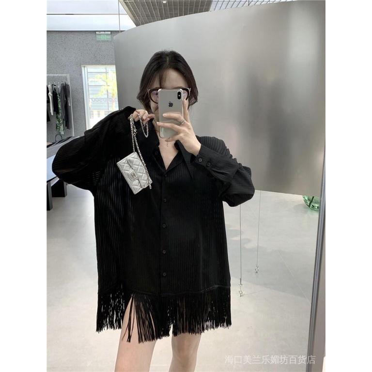 Đầm sơ mi tay dài màu đen phối tua rua thời trang cao cấp cho nữ | BigBuy360 - bigbuy360.vn