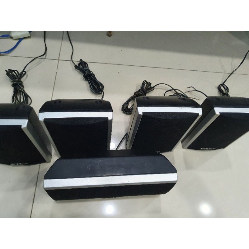 Loa vệ tinh soundmax B50 5.1 Đã qua sử dụng
