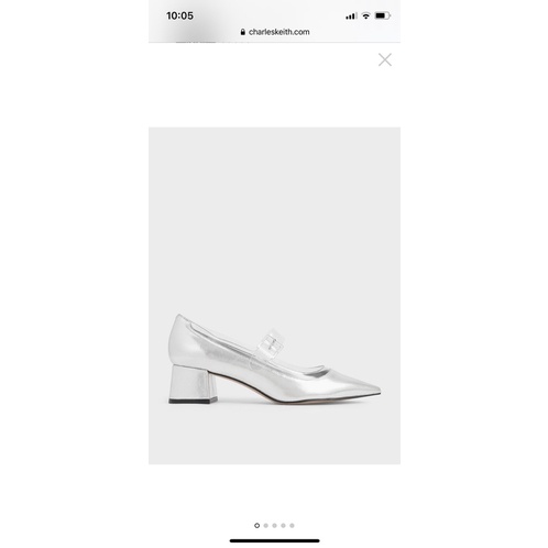 Giày Charles & Keith