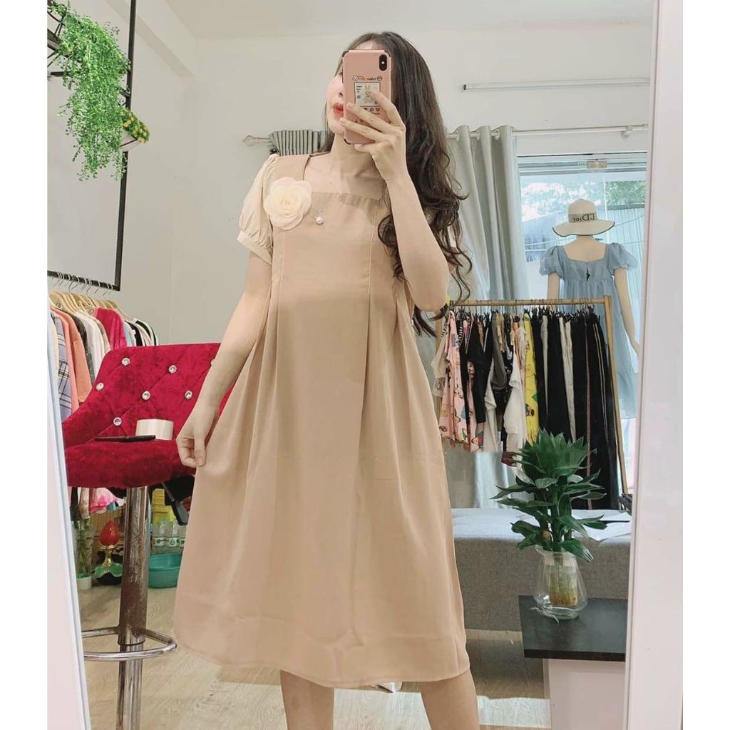Đầm bầu cổ vuông hoa ngực M317 vải cát hàn thời trang thiết kế Mom and baby