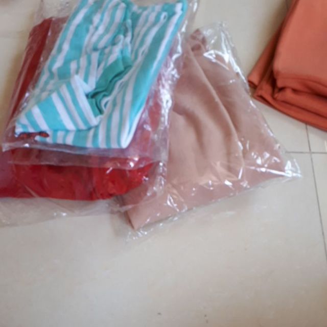 Set gom 3 món